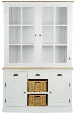Casa Padrino Landhausstil Schrank Vitrine mit 2 Glastüren, 2 Rattankörben, antik weiß / naturfarben, 123 x 32 x H. 200 cm