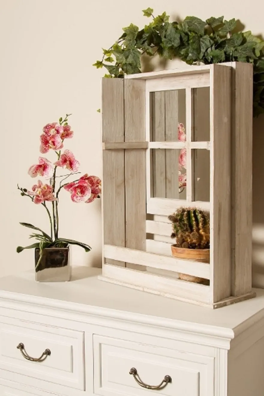 Casa Padrino Landhausstil Shabby Chic Wandhängeschrank Antik Weiß 44 x 17 x H. 59 cm - Handgefertigter Hängeschrank mit Spiegel