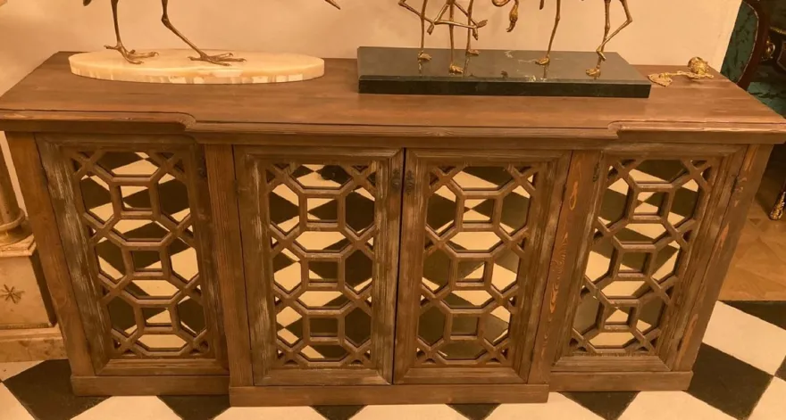 Casa Padrino Landhausstil Sideboard Antik Braun 210 x 50 x H. 100 cm - Massivholz Schrank mit 4 verspiegelten Türen - Landhausstil Möbel