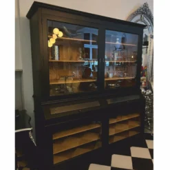 Casa Padrino Landhausstil Vitrine Schwarz / Naturfarben 195 x 70 x H. 223 cm