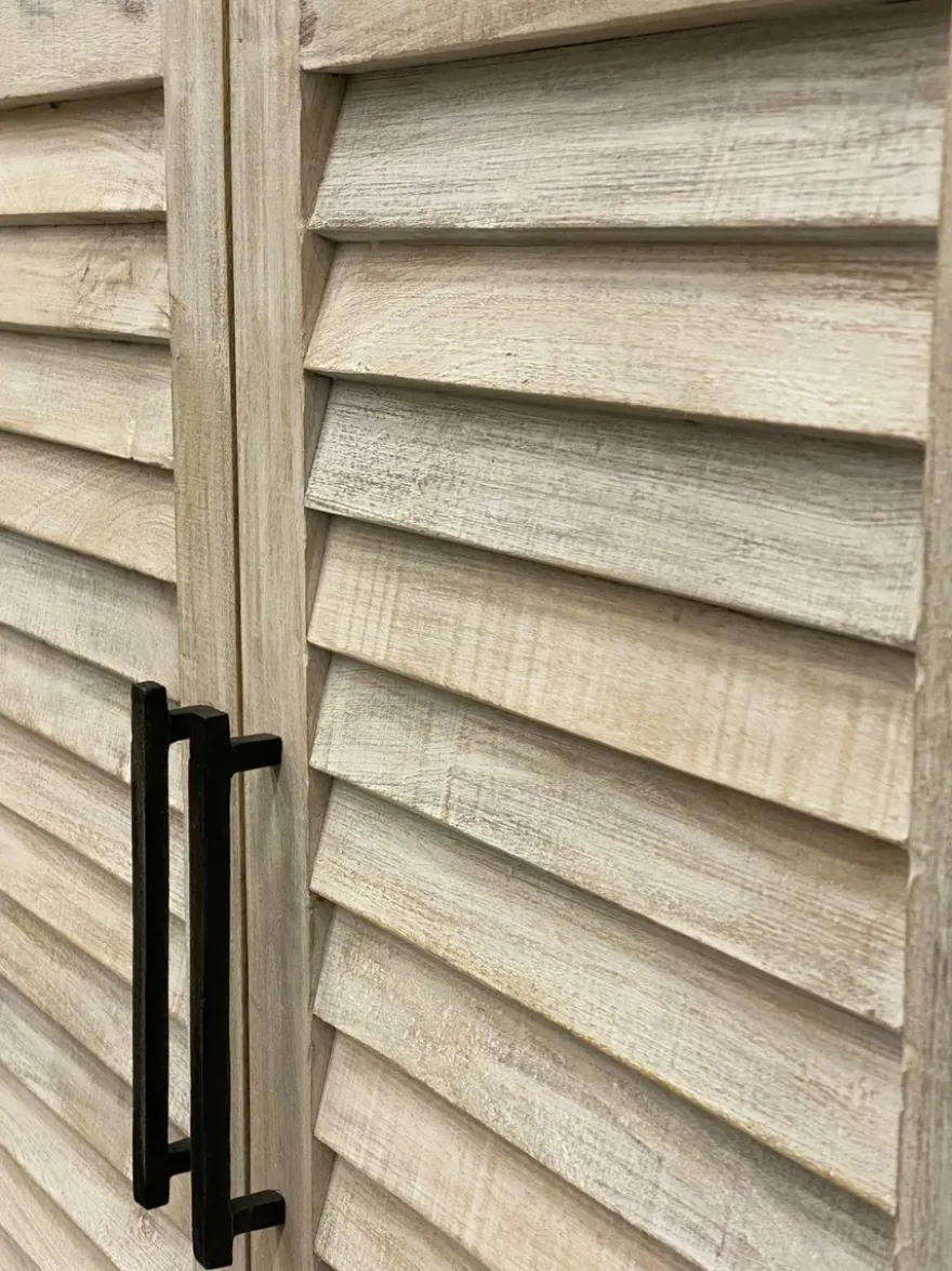 Casa Padrino Landhausstil Vitrine Weiß / Naturfarben 92 x 46 x H. 198 cm - Vitrinenschrank mit 2 Glastüren und 2 Lamellentüren