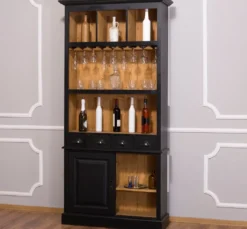 Casa Padrino Landhausstil Weinschrank Schwarz / Naturfarben 103 x 36 x H. 210 cm - Barschrank im Landhausstil