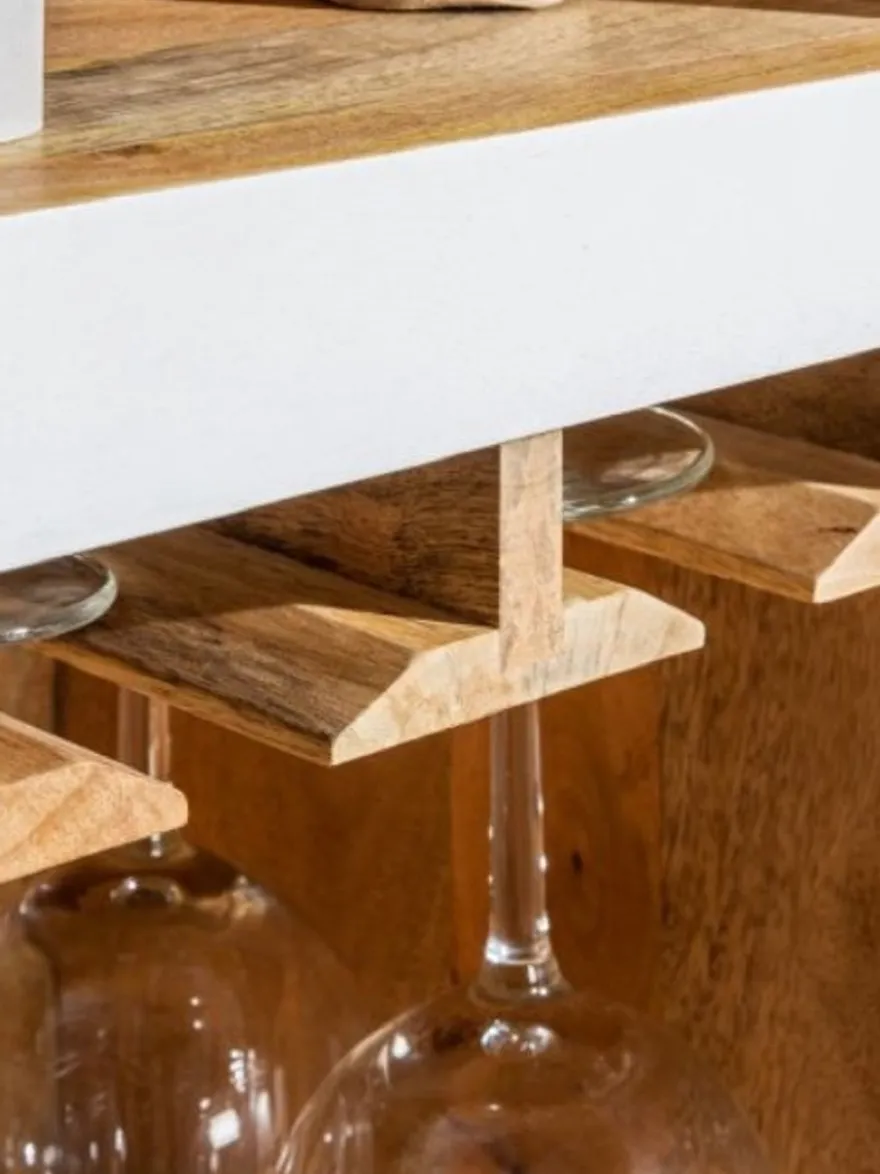 Casa Padrino Landhausstil Weinschrank Weiß / Naturfarben 72 x 40 x H. 196 cm - Handgefertigter Massivholz Barschrank - Barmöbel im Landhausstil