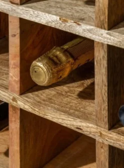 Casa Padrino Landhausstil Weinschrank Weiß / Naturfarben 72 x 40 x H. 196 cm - Handgefertigter Massivholz Barschrank - Barmöbel im Landhausstil