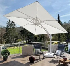 Casa Padrino Luxus Ampelschirm Weiß - Quadratischer Freiarm Sonnenschirm mit 360 Grad Drehfuß - 300 x 300 cm