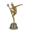 Casa Padrino Luxus Art Deco Bronzefigur Tänzerin Stella mit Kugel Bronze / Schwarz 13 x 21,5 x H. 39,1 cm - Bronze Skulptur mit Marmorsockel - Tänzerin Deko Figur - Art Deco Deko