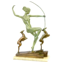 Casa Padrino Luxus Art Deco Bronzefigur Diana mit Rehen Grün / Bronze 10,9 x 22,1 x H. 36,7 cm - Bronze Skulptur mit Onyxsockel - Diana Deko Figur - Jagd Deko