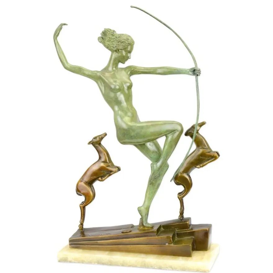 Casa Padrino Luxus Art Deco Bronzefigur Diana mit Rehen Grün / Bronze 10,9 x 22,1 x H. 36,7 cm - Bronze Skulptur mit Onyxsockel - Diana Deko Figur - Jagd Deko
