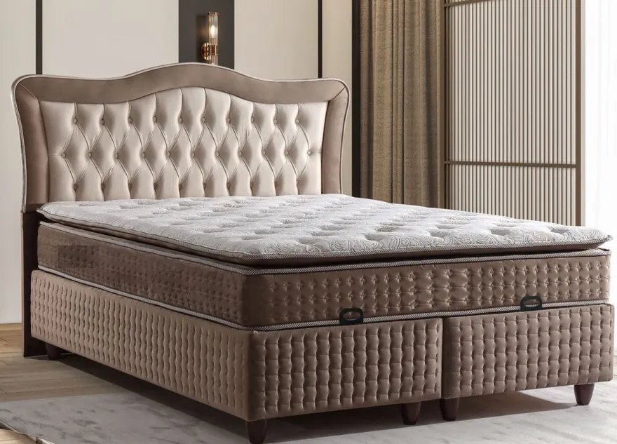 Casa Padrino Luxus Art Deco Doppelbett Creme / Braun - Verschiedene Größen - Massivholz Bett mit Kopfteil und Matratze - Schlafzimmer Möbel - Hotel Möbel - Luxus Möbel - Luxus Einrichtung