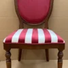 Casa Padrino Luxus Art Deco Esszimmer Stuhl Bordeauxrot / Weiß / Braun - Eleganter Massivholz Stuhl mit Streifen - Art Deco Esszimmer Möbel