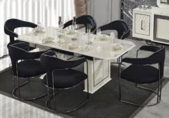 Casa Padrino Luxus Art Deco Esszimmer Set Schwarz / Weiß / Bronze - 1 Ausziehbarer Esstisch & 6 Esszimmerstühle mit Armlehnen - Esszimmer Möbel - Art Deco Möbel - Luxus Möbel