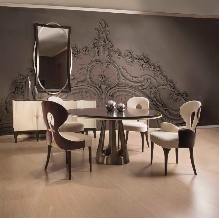 Casa Padrino Luxus Art Deco Esszimmer Set Creme / Braun / Gold - 1 Runder Luxus Art Deco Esstisch & 4 Luxus Art Deco Esszimmerstühle - Art Deco Esszimmer Möbel - Luxus Qualität - Made in Italy