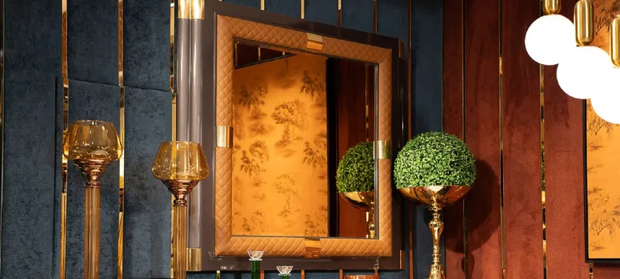 Casa Padrino Luxus Art Deco Möbel Set Mehrfarbig / Braun / Grau / Gold - 1 Luxus Art Deco Sideboard mit 4 Türen & 1 Luxus Art Deco Spiegel - Luxus Art Deco Möbel
