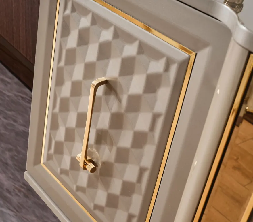 Casa Padrino Luxus Art Deco Möbel Set Grau / Gold - 1 Luxus Art Deco Sideboard mit 4 Türen & 1 Luxus Art Deco Spiegel - Art Deco Möbel - Luxus Möbel - Luxus Einrichtung - Art Deco Einrichtung
