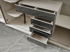 Casa Padrino Luxus Art Deco Schlafzimmerschrank Weiß / Bronze 280 x 60 x H. 229 cm - Verspiegelter Kleiderschrank mit 4 Türen - Schlafzimmer Möbel - Art Deco Möbel - Luxus Möbel - Luxus Einrichtung