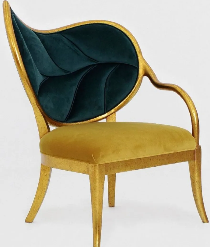 Casa Padrino Luxus Art Deco Sessel Dunkelgrün / Gold / Antik Gold - Handgefertigter Massivholz Lounge Sessel mit edlem Samtstoff - Wohnzimmer Möbel - Art Deco Möbel