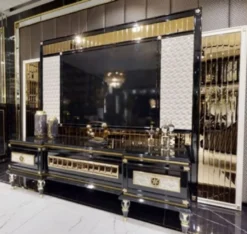 Casa Padrino Luxus Art Deco TV Schrank Set Schwarz / Weiß / Gold - Prunkvolles Wohnzimmer Sideboard mit TV Rückwand - Art Deco Wohnzimmer Möbel - Luxus Kollektion
