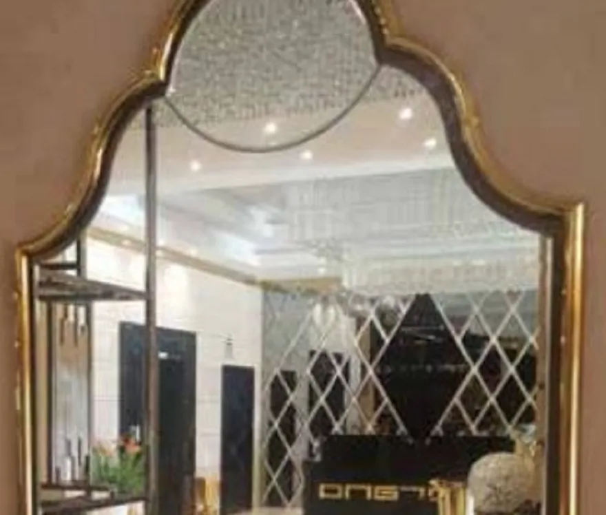 Casa Padrino Luxus Art Deco Wandspiegel Gold 53 x 3 x H. 98 cm - Eleganter Wohnzimmer Spiegel mit Metallrahmen - Schlafzimmer Spiegel - Garderoben Spiegel - Luxus Art Deco Möbel