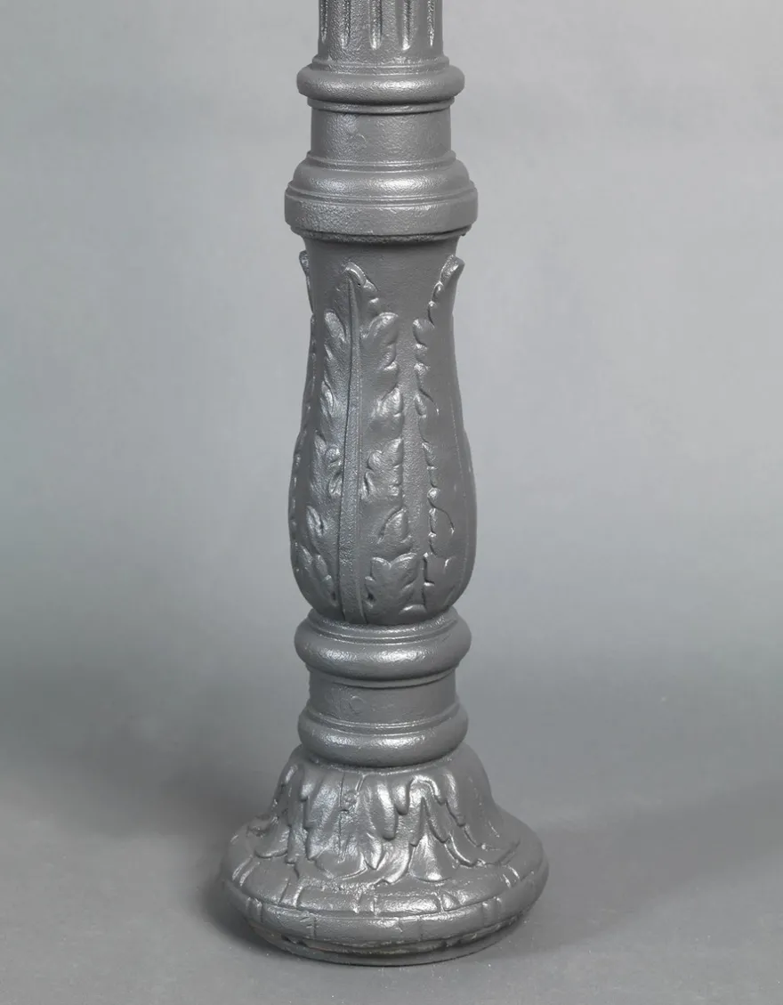Casa Padrino Luxus Außen Laterne Grau H. 58 cm - Handgefertigte Laterne aus Schmiedeeisen - Luxus Kollektion - Edel & Prunkvoll
