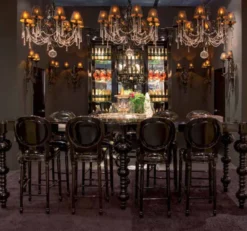 Casa Padrino Luxus Barock Bartisch Schwarz 400 x 80 x H. 109 cm - Handgefertigter Massivholz Tisch - Edle Barock Bar Möbel - Hotel Möbel - Luxus Qualität