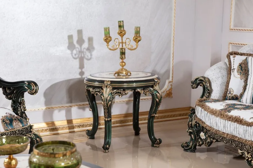Casa Padrino Luxus Barock Beistelltisch Beige / Weiß / Grün / Gold - Prunkvoller Massivholz Tisch im Barockstil - Barock Wohnzimmer Möbel - Edel & Prunkvoll