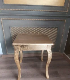 Casa Padrino Luxus Barock Beistelltisch Gold - Handgefertigter Massivholz Tisch im Barockstil - Barock Wohnzimmer Möbel - Edel & Prunkvoll