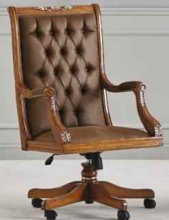 Casa Padrino Luxus Barock Chesterfield Schreibtischstuhl Braun - Höhenverstellbarer Barockstil Bürostuhl mit edlem Kunstleder - Barock Büro Möbel - Luxus Qualität - Made in Italy