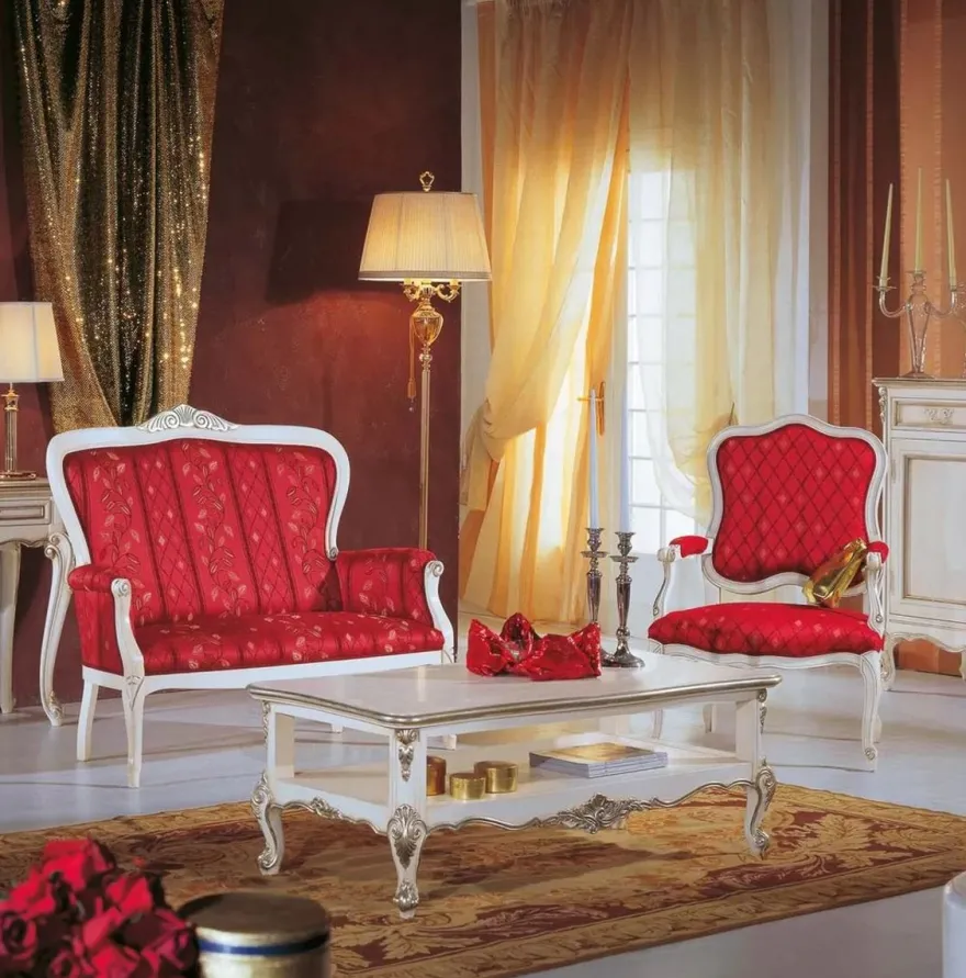 Casa Padrino Luxus Barock Couchtisch Weiß / Silber - Edler Wohnzimmertisch im Barockstil - Barock Wohnzimmer Möbel - Luxus Qualität - Made in Italy