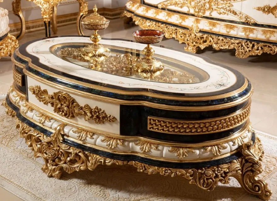 Casa Padrino Luxus Barock Couchtisch Weiß / Blau / Gold - Prunkvoller Massivholz Wohnzimmertisch mit Glasplatte - Barock Wohnzimmer Möbel - Edel & Prunkvoll