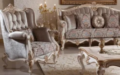 Casa Padrino Luxus Barock Couchtisch Weiß / Beige / Gold - Prunkvoller Wohnzimmertisch im Barockstil - Luxus Wohnzimmer Möbel im Barockstil - Barock Möbel - Barock Wohnzimmer Einrichtung