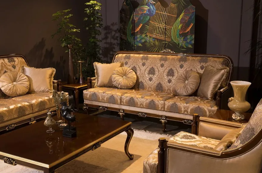 Casa Padrino Luxus Barock Couchtisch Braun / Gold 129 x 94 x H. 46 cm - Eleganter Massivholz Wohnzimmertisch - Barock Wohnzimmer Möbel