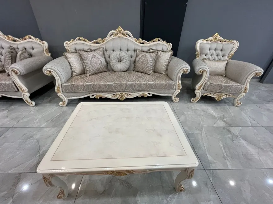 Casa Padrino Luxus Barock Couchtisch Weiß / Gold - Handgefertigter Barockstil Wohnzimmertisch - Barockstil Wohnzimmer Möbel - Barock Einrichtung - Barock Möbel - Luxus Möbel im Barockstil