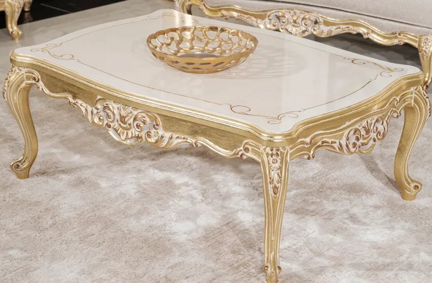 Casa Padrino Luxus Barock Couchtisch Gold / Creme / Weiß - Handgefertigter Massivholz Wohnzimmertisch im Barockstil - Luxus Wohnzimmer Möbel im Barockstil - Barock Möbel - Edel & Prunkvoll