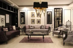 Casa Padrino Luxus Barock Couchtisch Grau / Schwarz / Silber 140 x 85 x H. 50 cm - Edler Massivholz Wohnzimmertisch mit Glasplatte - Barockstil Wohnzimmer Möbel