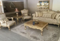 Casa Padrino Luxus Barock Couchtisch Antik Gold - Handgefertigter Massivholz Tisch im Barockstil - Barock Wohnzimmer Möbel - Edel & Prunkvoll