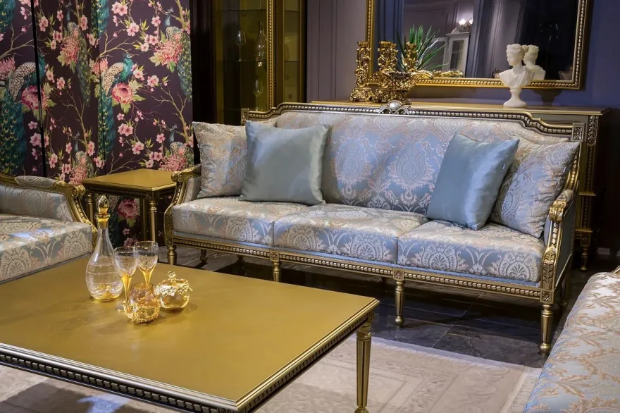 Casa Padrino Luxus Barock Couchtisch Gold 124 x 90 x H. 45 cm - Eleganter Massivholz Wohnzimmertisch im Barockstil - Barock Wohnzimmer Möbel