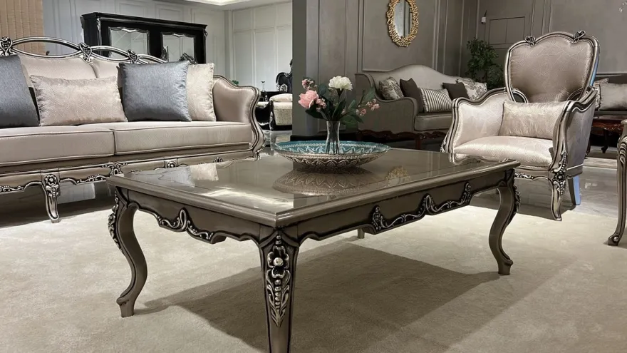Casa Padrino Luxus Barock Couchtisch Silber - Handgefertigter Massivholz Wohnzimmertisch im Barockstil - Barock Möbel - Luxus Möbel im Barockstil - Barock Einrichtung - Edel & Prunkvoll