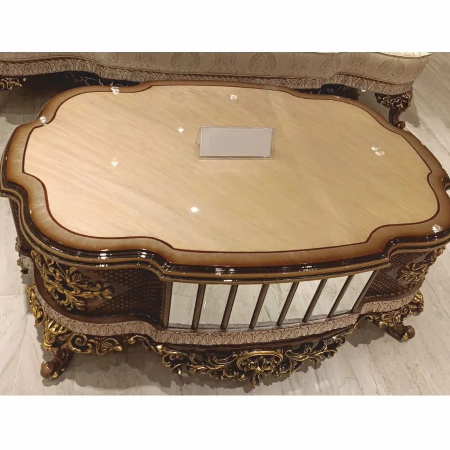 Casa Padrino Luxus Barock Couchtisch Beige / Braun / Gold 125 cm - Barockstil Wohnzimmer Möbel