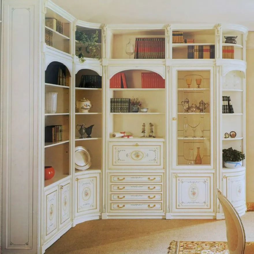 Casa Padrino Luxus Barock Eckschrank Weiß / Mehrfarbig / Gold - Handgefertigter Wohnzimmer Schrank im Barockstil - Barock Wohnzimmer Möbel - Erstklassische Qualität - Made in Italy