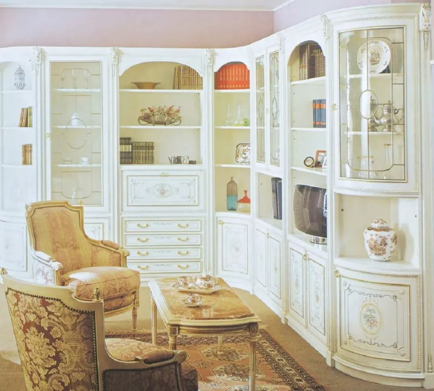 Casa Padrino Luxus Barock Eckschrank Weiß / Mehrfarbig / Gold - Handgefertigter Massivholz Wohnzimmer Schrank - Barock Wohnzimmer Möbel - Erstklassische Qualität - Made in Italy