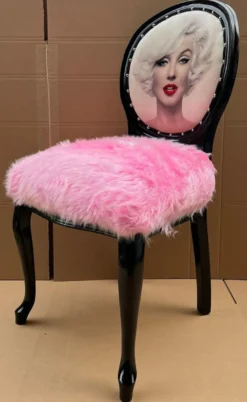 Casa Padrino Luxus Barock Esszimmer Stuhl Marilyn Monroe Rosa / Mehrfarbig / Schwarz - Handgefertigter Pop Art Designer Stuhl mit Kunstfell - Barock Esszimmer Möbel
