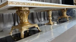 Casa Padrino Luxus Barock Esszimmer Set Creme / Weiß / Gold - 1 Riesiger Barock Esstisch & 14 Barock Esszimmerstühle - Barock Esszimmer Möbel - Luxus Möbel im Barockstil - Edel & Prunkvoll