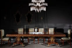 Casa Padrino Luxus Barock Esszimmer Stuhl Gold Muster / Braun / Antik Gold H. 105 cm