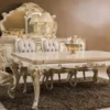 Casa Padrino Luxus Barock Esszimmer Set Creme / Gold - 1 Barock Esstisch & 6 Barock Esszimmerstühle - Barock Esszimmer Möbel - Luxus Möbel im Barockstil - Edel & Prunkvoll