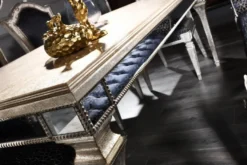 Casa Padrino Luxus Barock Esszimmer Set Schwarz / Antik Silber - 1 Barock Esstisch & 4 Barock Esszimmerstühle & 1 Barock Sitzbank - Luxus Esszimmer Möbel im Barockstil - Edel & Prunkvoll