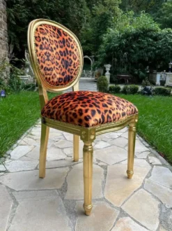 Casa Padrino Luxus Barock Esszimmer Stuhl Leopard / Gold - Handgefertigter Barockstil Stuhl mit edlem Kunstfell - Esszimmer Möbel im Barockstil - Barock Möbel - Barock Einrichtung