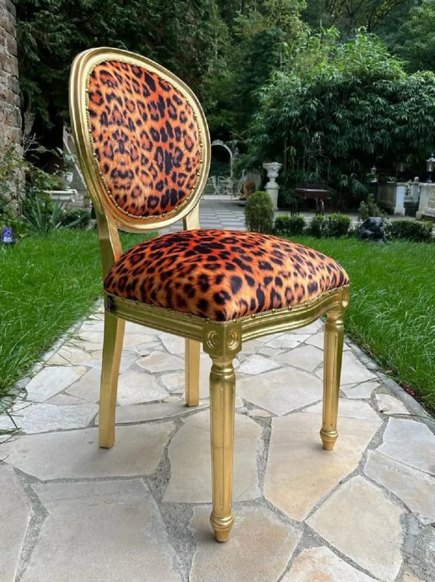 Casa Padrino Luxus Barock Esszimmer Stuhl Leopard / Gold - Handgefertigter Barockstil Stuhl mit edlem Kunstfell - Esszimmer Möbel im Barockstil - Barock Möbel - Barock Einrichtung