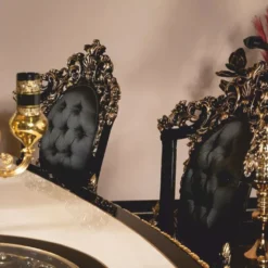 Casa Padrino Luxus Barock Esszimmer Stuhl Schwarz / Gold H. 110 cm - Handgefertigter Barockstil Stuhl - Barock Esszimmer Möbel