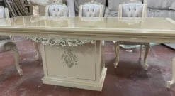 Casa Padrino Luxus Barock Esszimmer Set Silber / Beige / Weiß - 1 Barock Esstisch & 6 Barock Esszimmerstühle - Luxus Esszimmer Möbel im Barockstil - Prunkvolle Barock Esszimmer Möbel