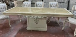 Casa Padrino Luxus Barock Esszimmer Set Silber / Beige / Weiß - 1 Barock Esstisch & 6 Barock Esszimmerstühle - Luxus Esszimmer Möbel im Barockstil - Prunkvolle Barock Esszimmer Möbel